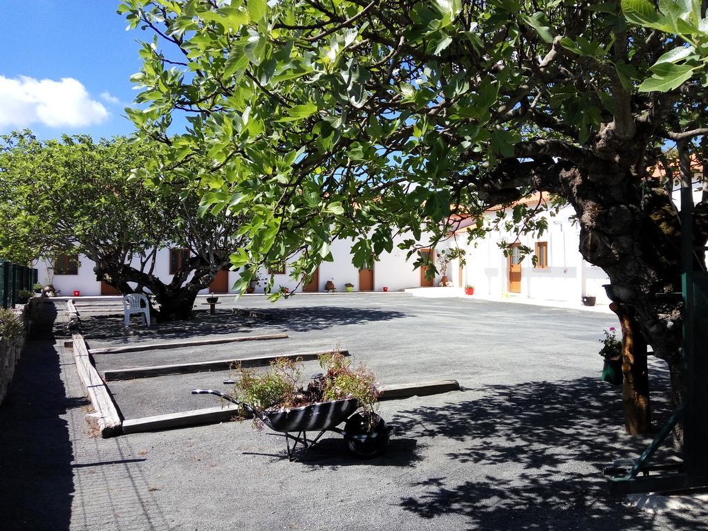 Гостевой дом Patio Do Judeu Valverde  Экстерьер фото