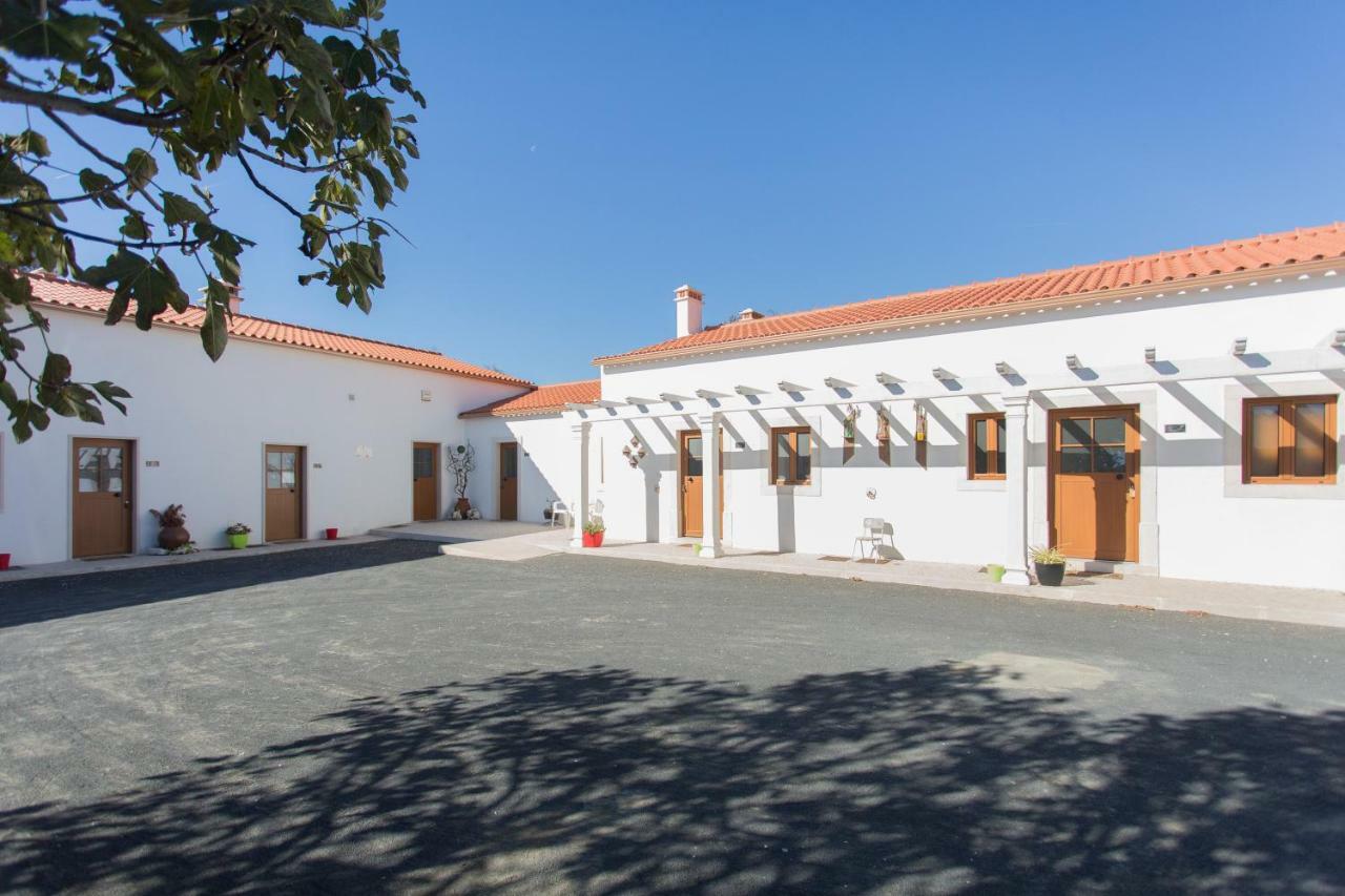 Гостевой дом Patio Do Judeu Valverde  Экстерьер фото
